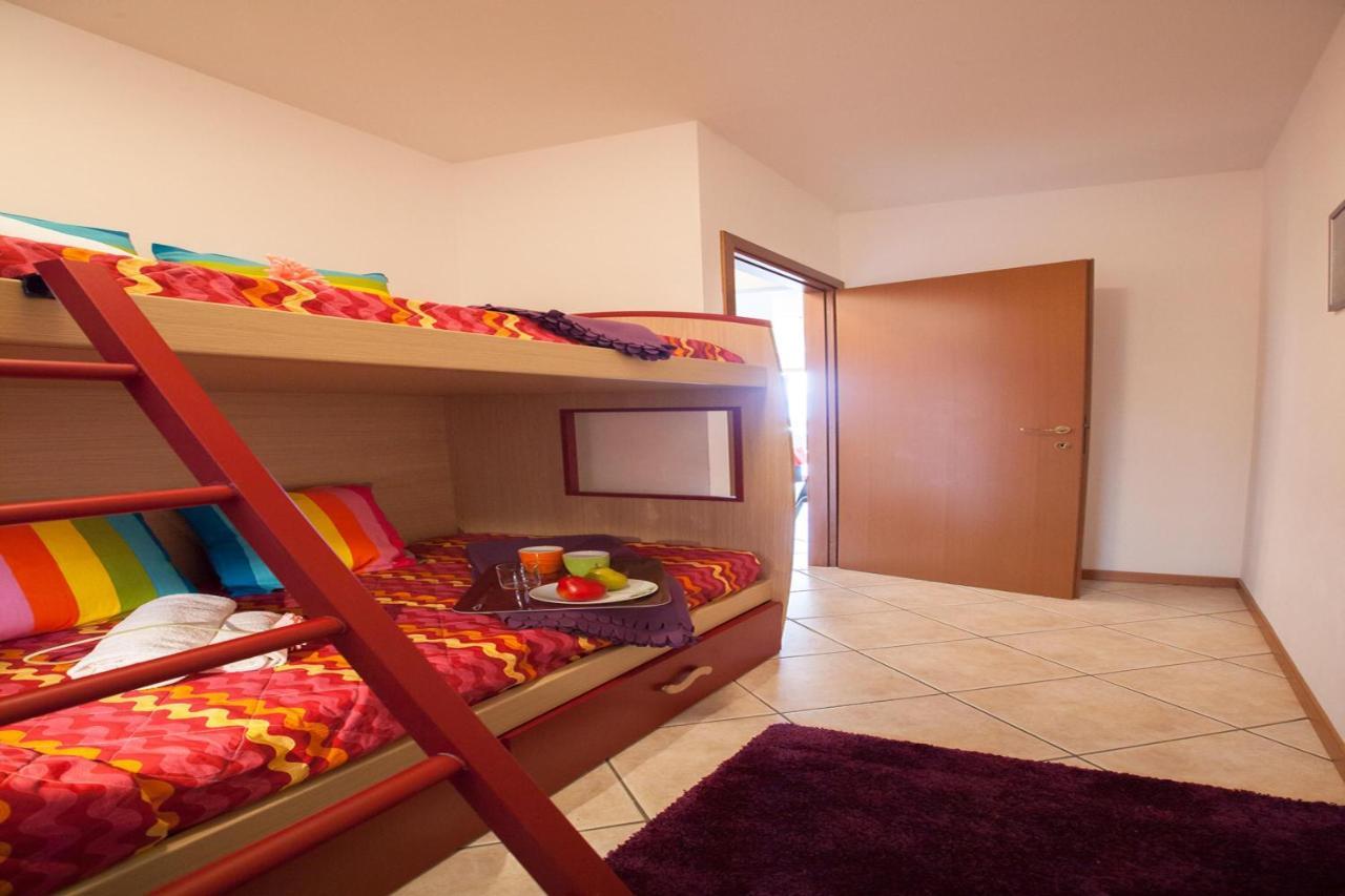 Vista D'Oro Apartments Perledo Екстер'єр фото