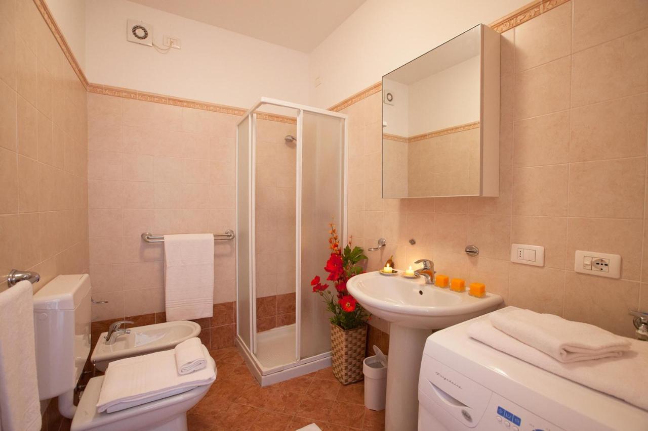 Vista D'Oro Apartments Perledo Екстер'єр фото